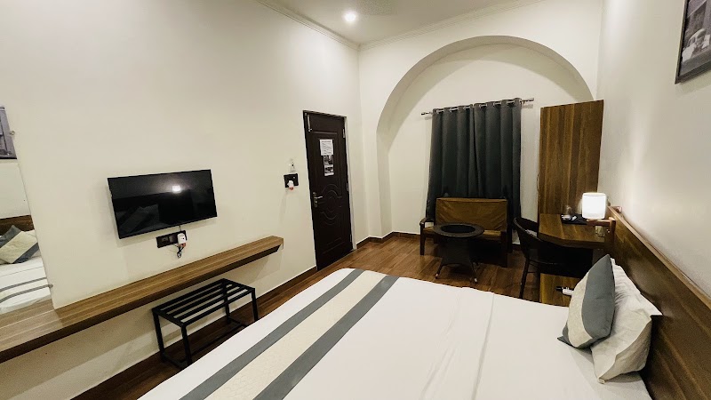 The British Kothi - The British Kothi 14, Stanley Rd, opposite traffic, Juhi Colony, Dwarika Puri, Police Line, Prayagraj, Uttar Pradesh 211002, India