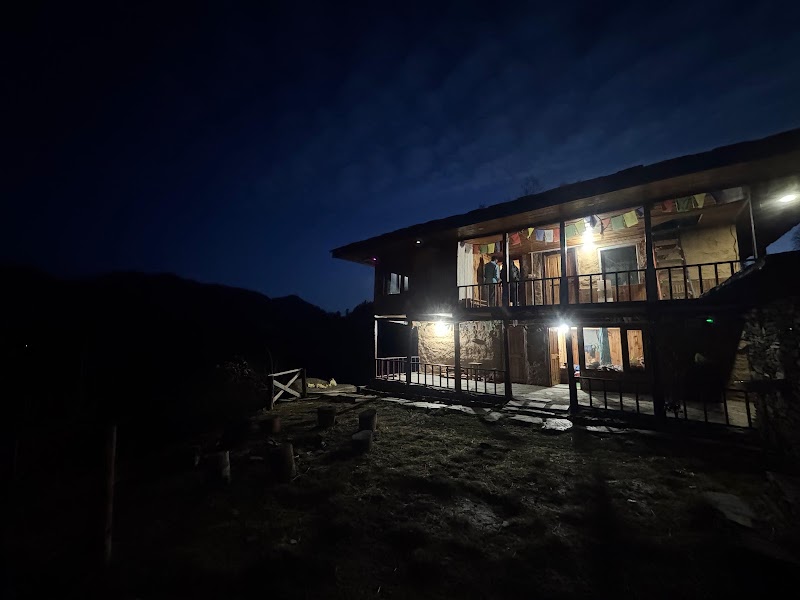 The Vibes Homestay - The Vibes Homestay, Post office, Gadagushain, Gadagusshain, Shukad, Himachal Pradesh 175123, India