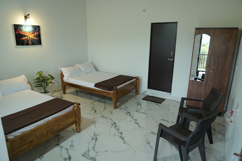 COFFEE HILLS HOMESTAY - COFFEE HILLS HOMESTAY 2jxf+68w, Kanachuru Estate, Karnataka 577132, India