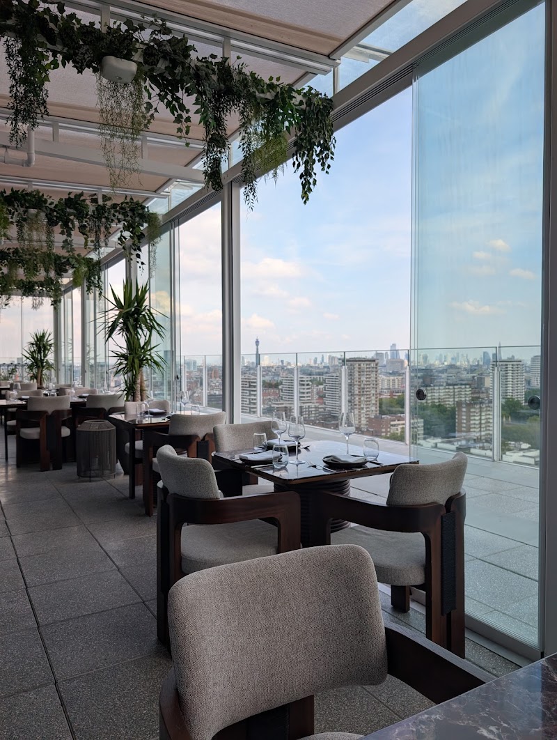 CÉ LA VI London - CÉ LA VI London 17 & 18, 1 Paddington Sq, London W2 1DL, UK