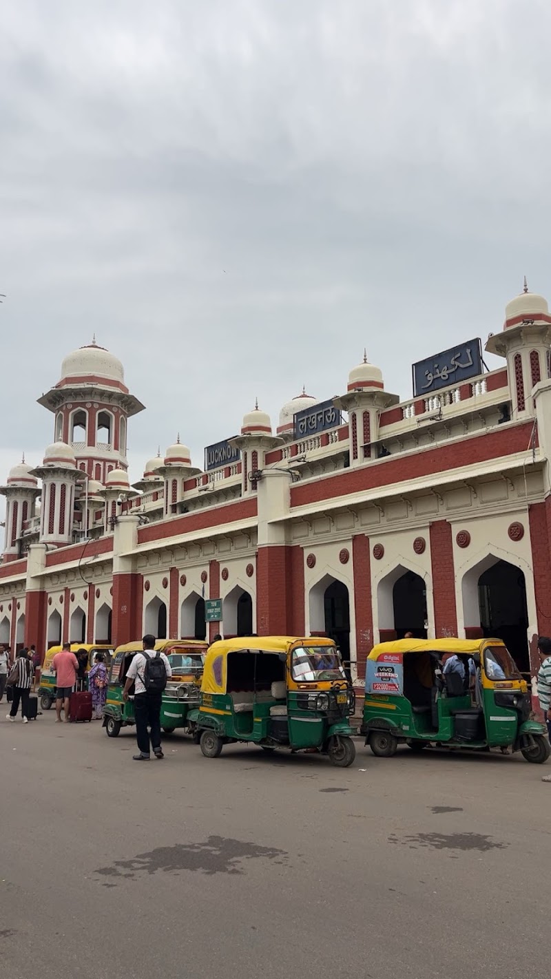 Badi Line Charbagh (LKO NR) - Badi Line Charbagh (LKO NR), 34/11, Preeti Nagar, Railway Colony, Charbagh, Lucknow, Uttar Pradesh 226004, India
