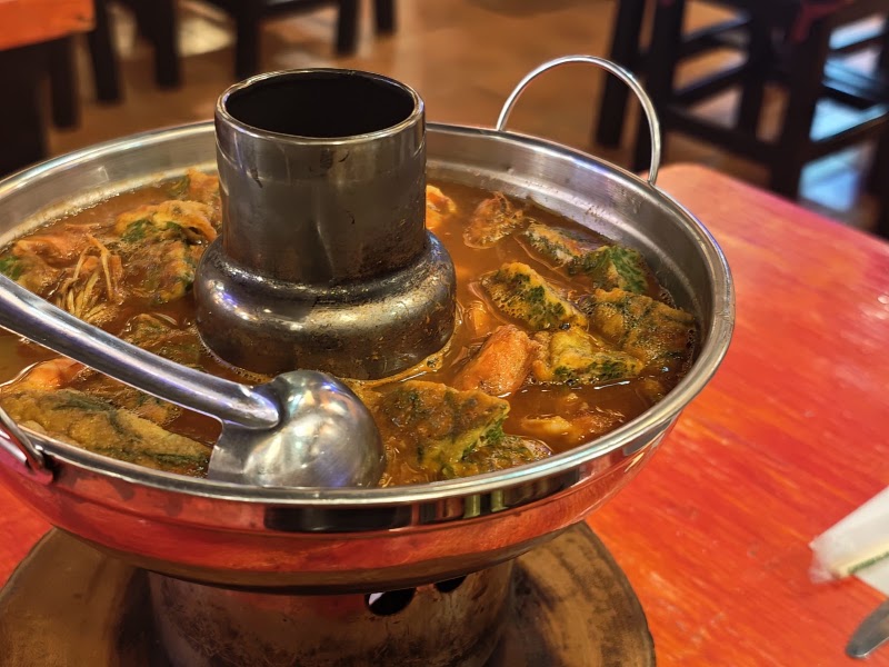 Madam Saranair Thai Food restaurant - Madam Saranair Thai Food restaurant 139/1 Soi Sukhumvit 21 (Asoke Soi 1 sub-district, Watthana, Krung Thep Maha Nakhon 10110, Thailand