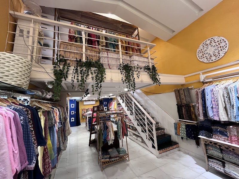 KUSVAA - KUSVAA 1st Floor, Good Earth City Centre, Unit no 168, Vikas Marg, Pocket H, Nirvana, Sector 50, Gurugram, Haryana 122018, India