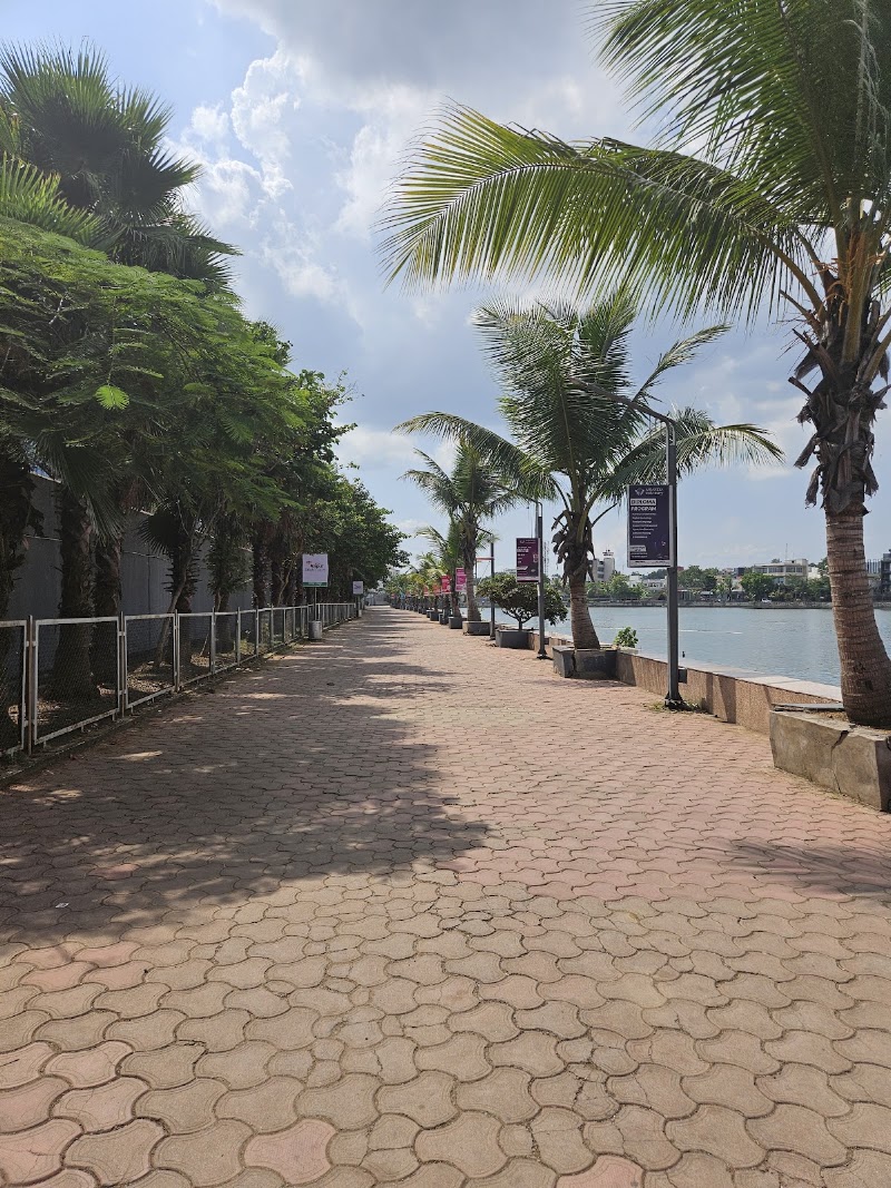 Marine Drive - Marine Drive beside UCO bank, Telibandha, Raipur, Chhattisgarh 492001, India