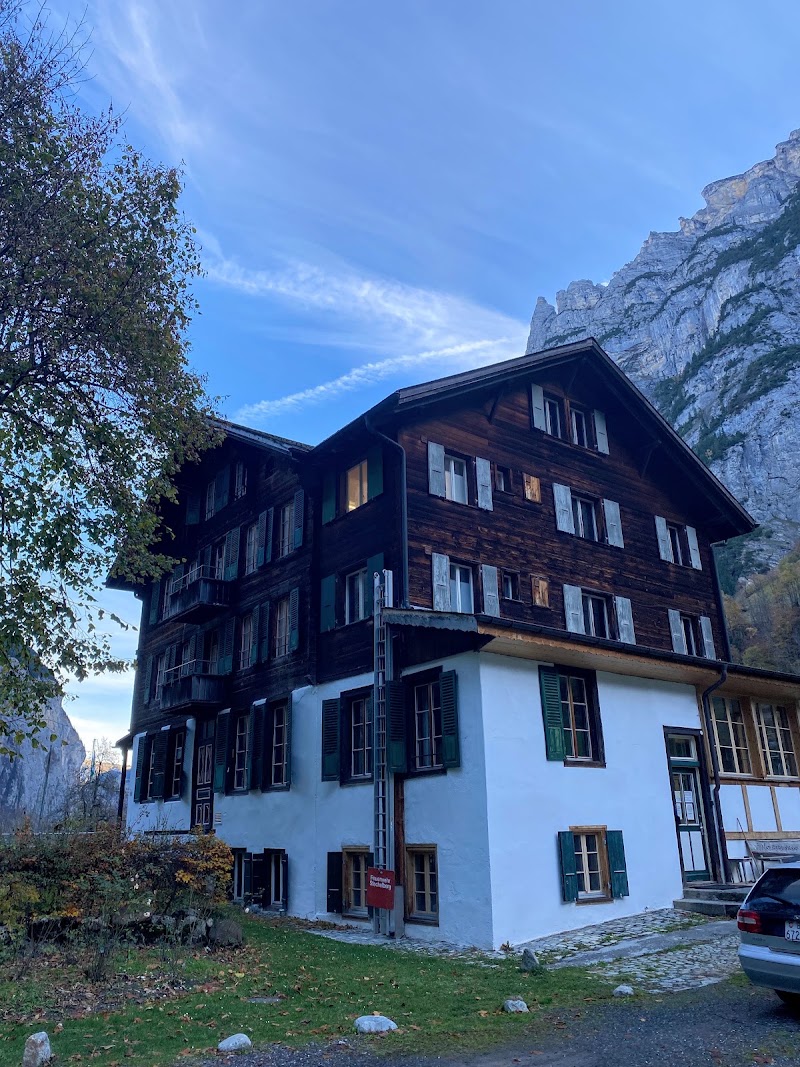 ALPENHOF Mountain Lodge | Hotel | Accommodation | Seminars - ALPENHOF Mountain Lodge | Hotel | Accommodation | Seminars Im Stechelberg 489, 3824 Stechelberg, Switzerland