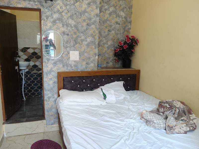 Hotel O MI GUEST HOUSE - Hotel O MI GUEST HOUSE, 120, Chowk, near Shri Krishna Hospital, Ganga Nagar Sector I, Ganga Nagar, Mangla, Manglanull, Chhattisgarh 495001, India