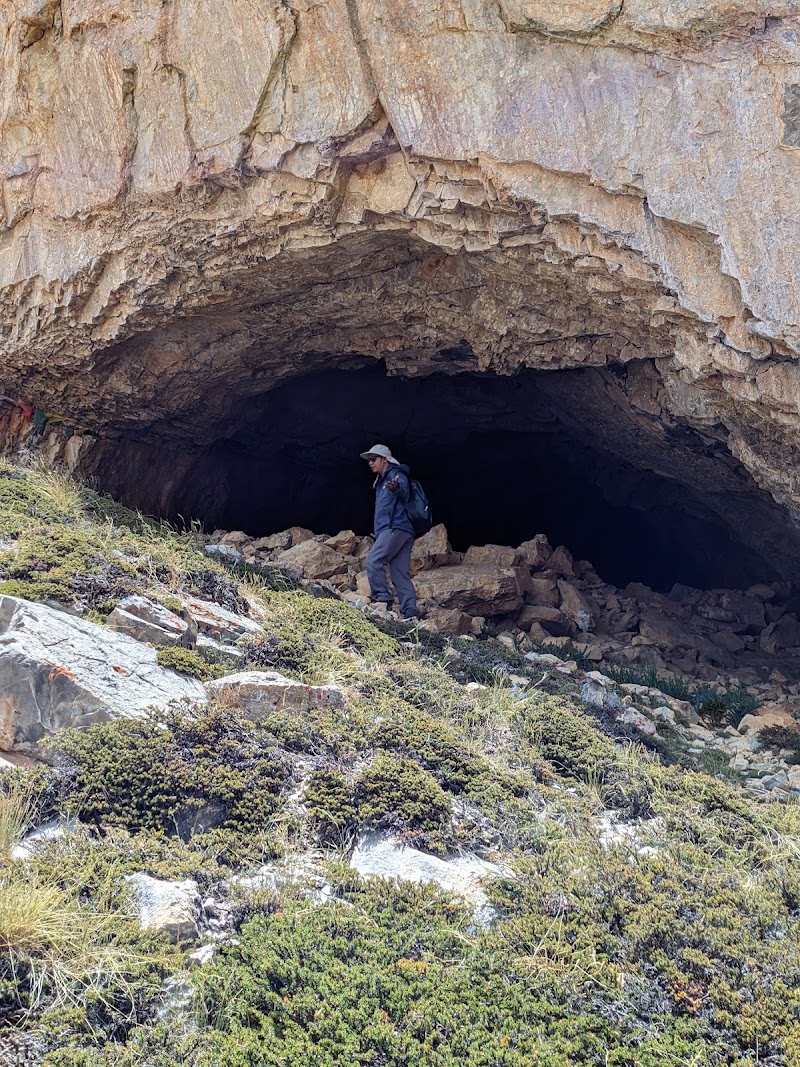 Chicham cave (Shimo Khapden) - Chicham cave (Shimo Khapden), 8XCM+67P, Chicham Khas, Himachal Pradesh 172114, India