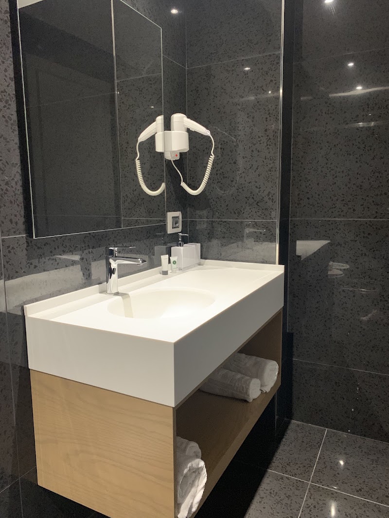 Marina Premium Hotel & Apartments - Marina Premium Hotel & Apartments, Rruga Haziz Xhyherri Sh 8, Vlora 9406, Albania
