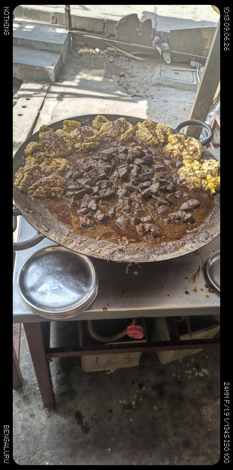 Royal restaurant - Royal restaurant, Cotton Waste Godown, Upparpete, Chickpet, Bengaluru, Karnataka 560053, India