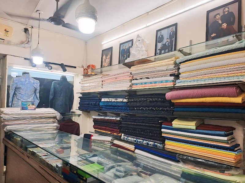 Deepansh Tailors Since 1981 - Deepansh Tailors Since 1981 Khushiram market, Sukhrali, Shop number 4, Sector 17A, Sector 17, Gurugram, Haryana 122007, India