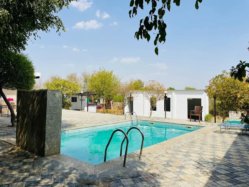 Kingfisher Luxury Farmhouse - Kingfisher Luxury Farmhouse, D1, Aravali Sohna-Gurgaon Road, Sohna, Haryana 122103, India