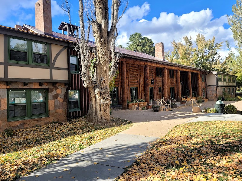 Los Alamos Visitor Center - Los Alamos Visitor Center, 475 20th St Ste A, Los Alamos, NM 87544, USA