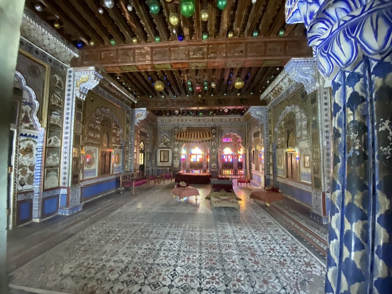 Moti Mahal Palace - Moti Mahal Palace 72X9+9Q8, Fort Entrance Rd, Sodagaran Mohalla, Jodhpur, Rajasthan 342001, India