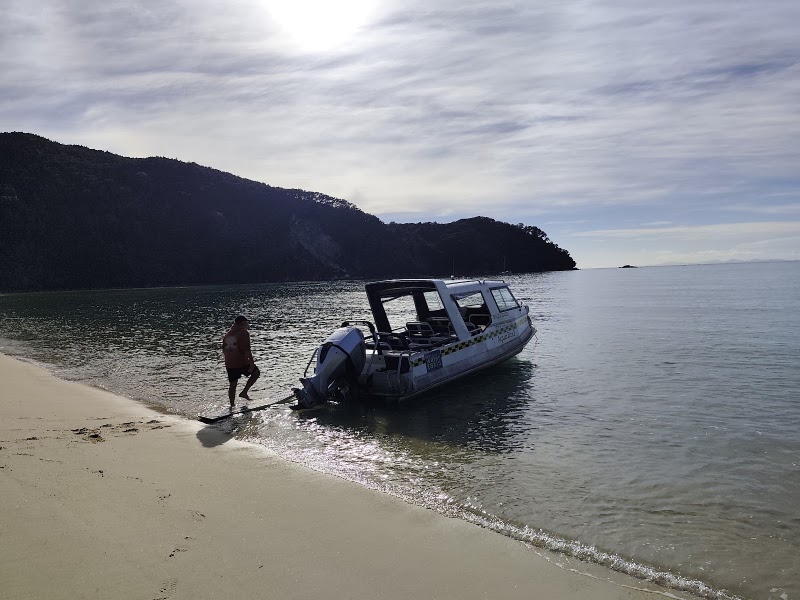 Abel Tasman AquaTaxi - Abel Tasman AquaTaxi, 275 Sandy Bay-Marahau Road, Mārahau 7197, New Zealand
