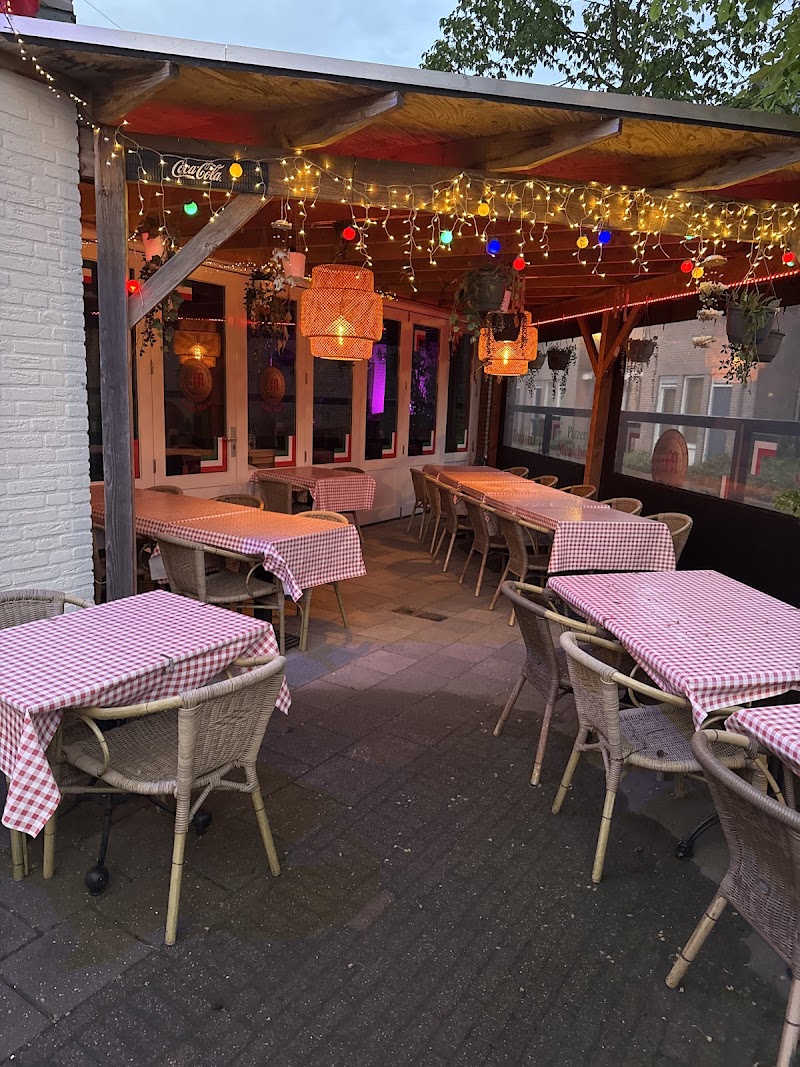 Trattoria Santa Maria - Trattoria Santa Maria Molenstraat 40, 5688 AD Oirschot, Netherlands