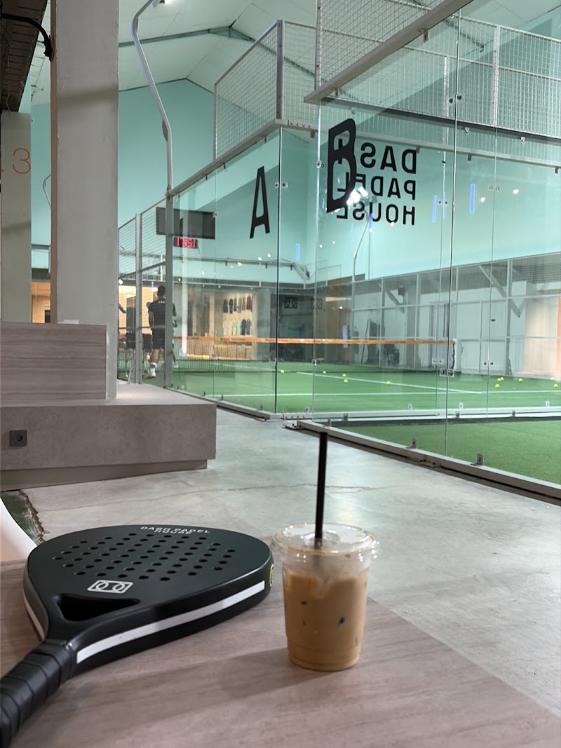 DASH PADEL HOUSE - DASH PADEL HOUSE Mas Raya, Jl. Pilar Mas Utama, RT.7/RW.3, South Kedoya, Kebonjeruk, West Jakarta City, Jakarta 11520, Indonesia