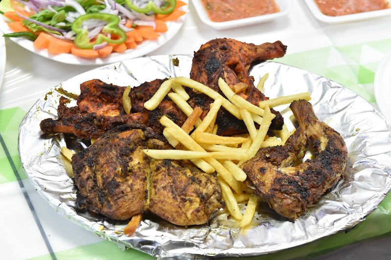 Good burger cafetera and restaurant musafah 10 - Good burger cafetera and restaurant musafah 10 sanaya - 10 Building - 53 شارع ١٠ - near Al Tayeb Fresh Market - مصفح - مصفح 10 - أبو ظبي - United Arab Emirates