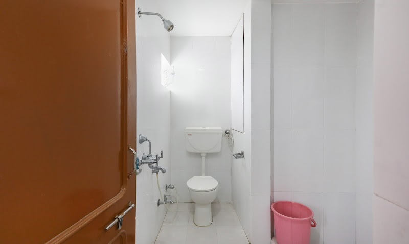 Treebo Omni Palace - Hotel in Indore - Treebo Omni Palace - Hotel in Indore 16-C, Ratlam Kothi Main Rd, South Tukoganj, Indore, Madhya Pradesh 452001, India