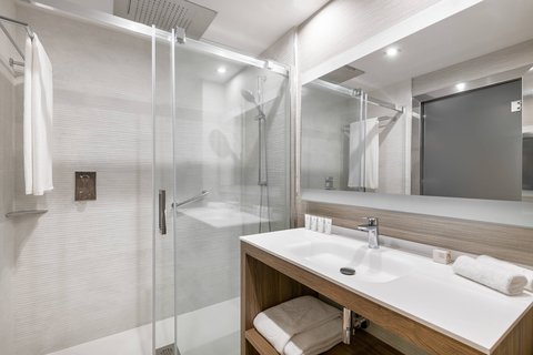 AC Hotel Diagonal L´Illa - AC Hotel Diagonal L´Illa Av. Diagonal, 555, Les Corts, 08029 Barcelona, Spain
