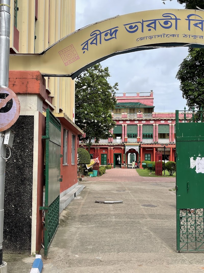 Jorasanko Thakurbari - Jorasanko Thakurbari Ganesh Talkies, 267, Rabindra Sarani, Raja Katra, Singhi Bagan, Jorasanko, Kolkata, West Bengal 700007, India