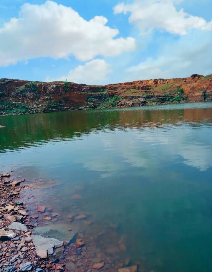 Lake of mountains - Lake of mountains 3R8J+QX, Tappa, Chhattisgarh 491557, India