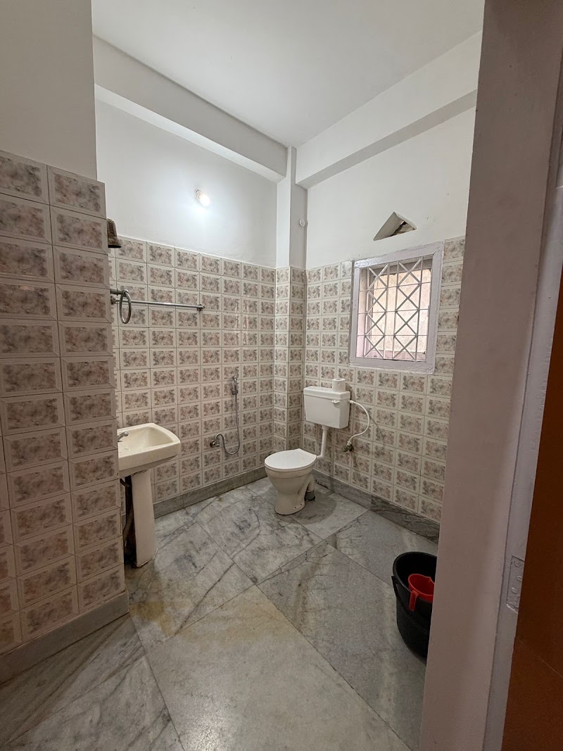 NIDRA HOMESTAY - NIDRA HOMESTAY, Survey Ajanta path House no-10, Bylane 2, Bir Lachit Path, Beltola Tiniali, Guwahati, Assam 781028, India