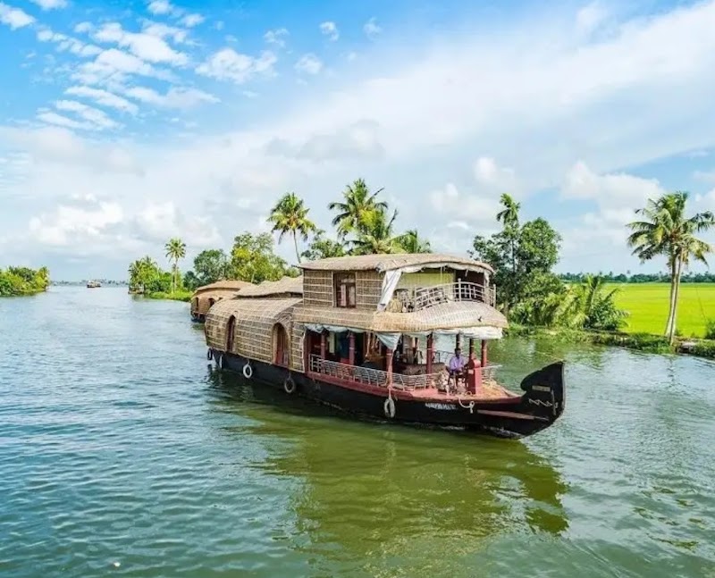 Alleppey Backwaters Boating - Alleppey Backwaters Boating Keralan dreams, Finishing Point Rd, ward avalookunnu, Thathampally, Alappuzha, Aryad South, Kerala 688013, India