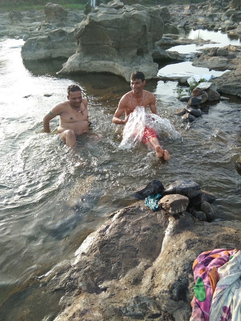 Chand - Chand, Madhya Pradesh 480110, India