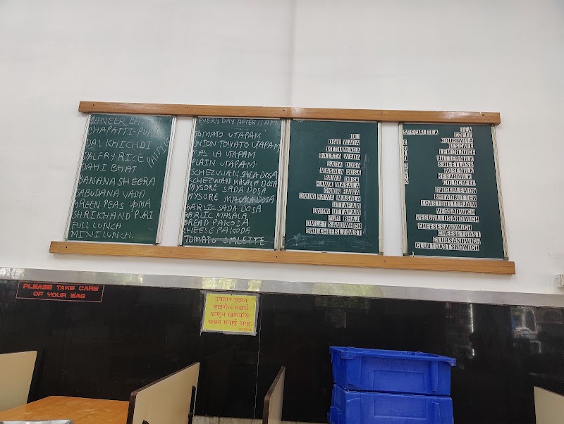 National Hindu Restaurant - National Hindu Restaurant Vakils House, 18, Ram Gulam Marg, opposite Foreign Post Office, Ballard Estate, Fort, Mumbai, Maharashtra 400001, India