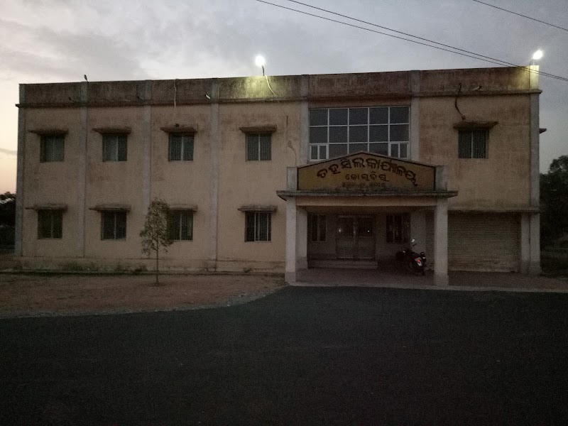 Tahasil Office Kolabira - Tahasil Office Kolabira Q5XG+976, Sambalpur - Kolabira Rd, Kolabira, Odisha 768213, India