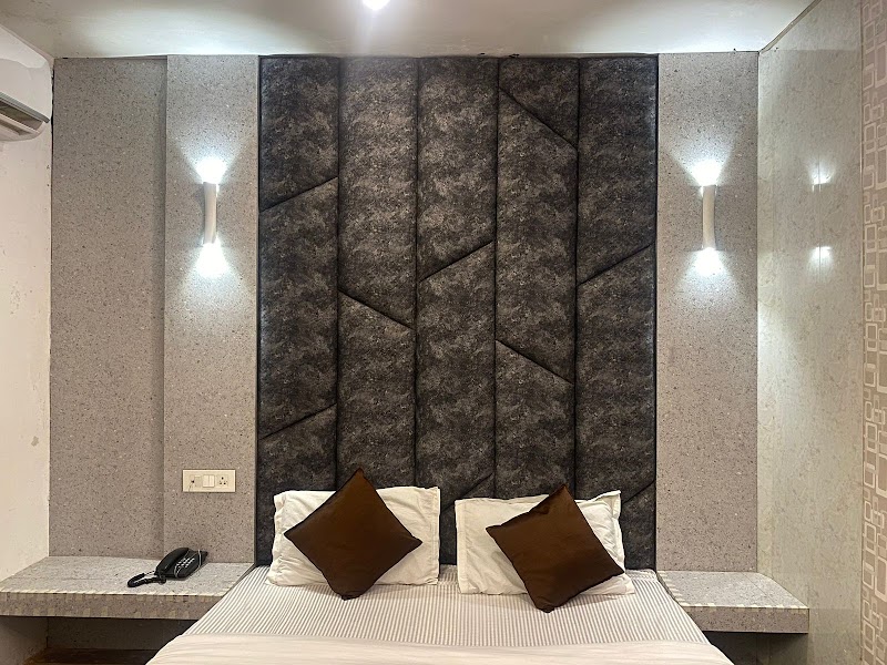 Hotel Pardesi's Haridwar - Hotel Pardesi's Haridwar behind chitra cinema, Sharvan Nath Nagar, Haridwar, Uttarakhand 249401, India