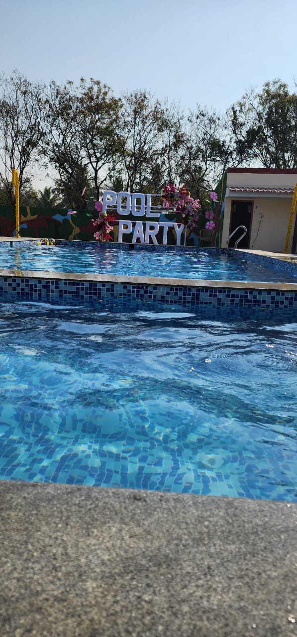 Woodland Resorts - Woodland Resorts, Sy no. 18, near SREENIDHI INTERNATIONAL SCHOOL, opp. Nagbabu studio, Moinabad, Aziznagar, Hyderabad, Telangana 500075, India