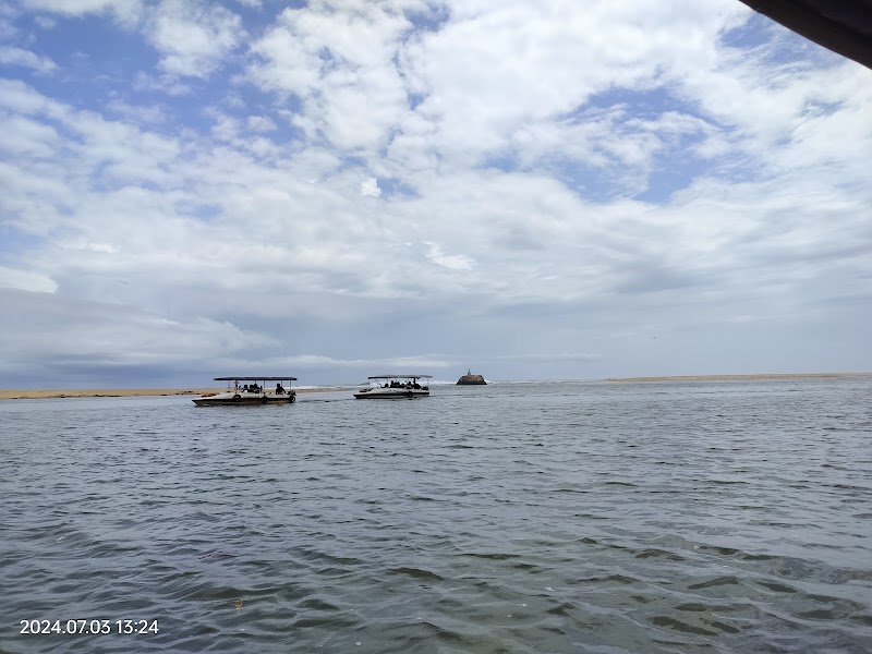 Kovalam Houseboat Tours - Poovar Backwater Boat Trips - Kovalam Houseboat Tours - Poovar Backwater Boat Trips Light House Rd, Light House Beach, Kovalam, Kerala 695521, India