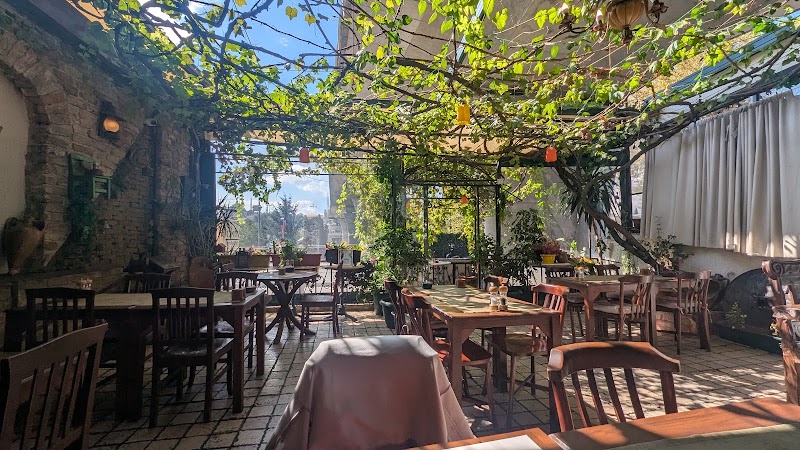 Akın Restoran - Akın Restoran, Emekyemez, Tersane Cd. No:120 D:A, 34421 Beyoğlu/İstanbul, Türkiye