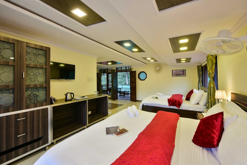 Zostel Homes Mashobra (Shimla) - Zostel Homes Mashobra (Shimla) Vill- Sehgar PO-Kiarkoti Kandi, Sehgar Rd, Mashobra, Himachal Pradesh 171007, India