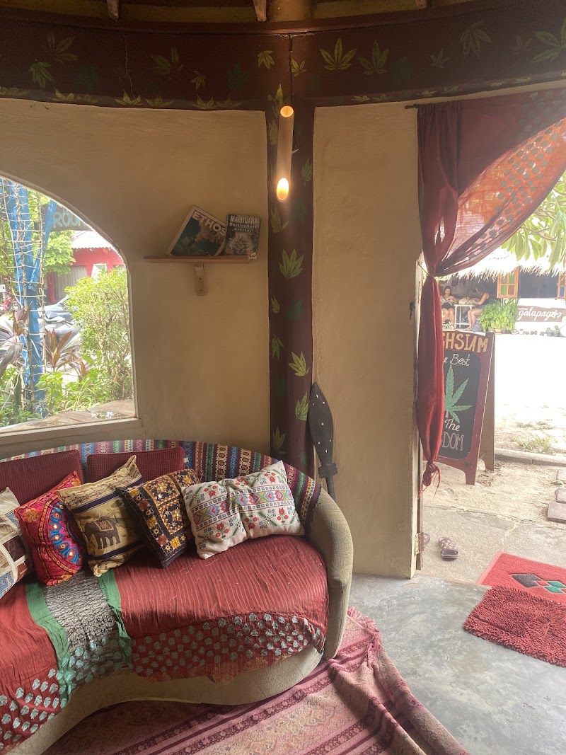 High Siam (koh lanta weed shop) - High Siam (koh lanta weed shop), 112, Tambon Ko Lanta Yai, Amphoe Ko Lanta, Chang Wat Krabi 81150, Thailand