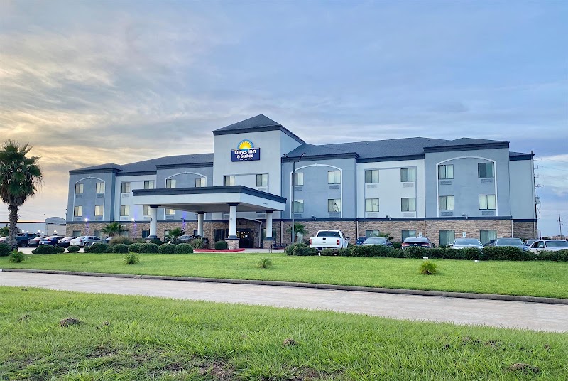 Days Inn & Suites by Wyndham Houston / West Energy Corridor - Days Inn & Suites by Wyndham Houston / West Energy Corridor 7111 Rancho Mission Dr, Houston, TX 77083, USA