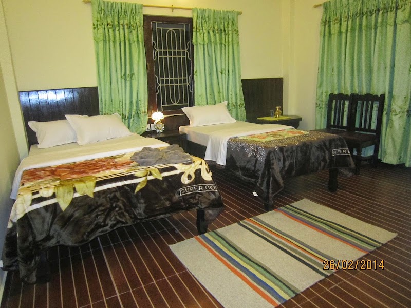 New Annapurna Guest House - New Annapurna Guest House Lakeside Rd, Pokhara 33700, Nepal