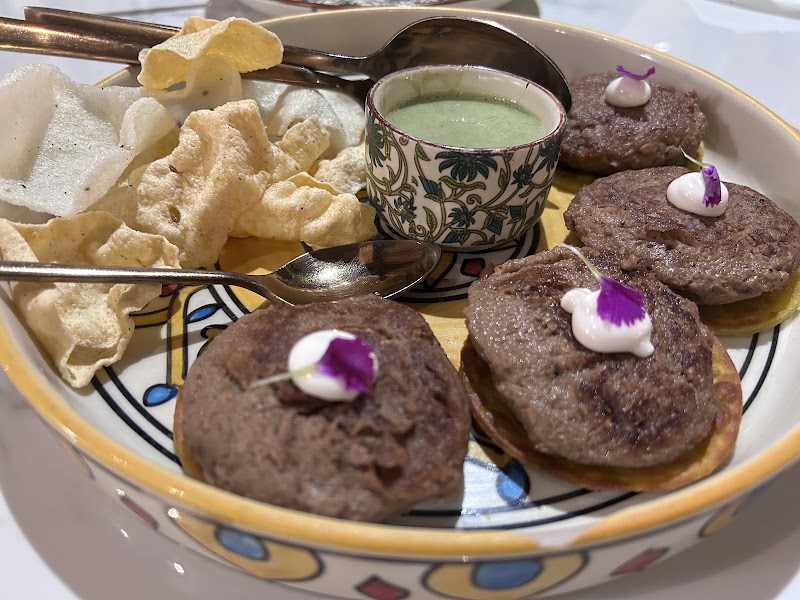 TULSI - TULSI LGF 43,44,45 and LGF 57, Elan Epic Mall, Tulsi, Sector 70, Gurugram, Haryana 122101, India