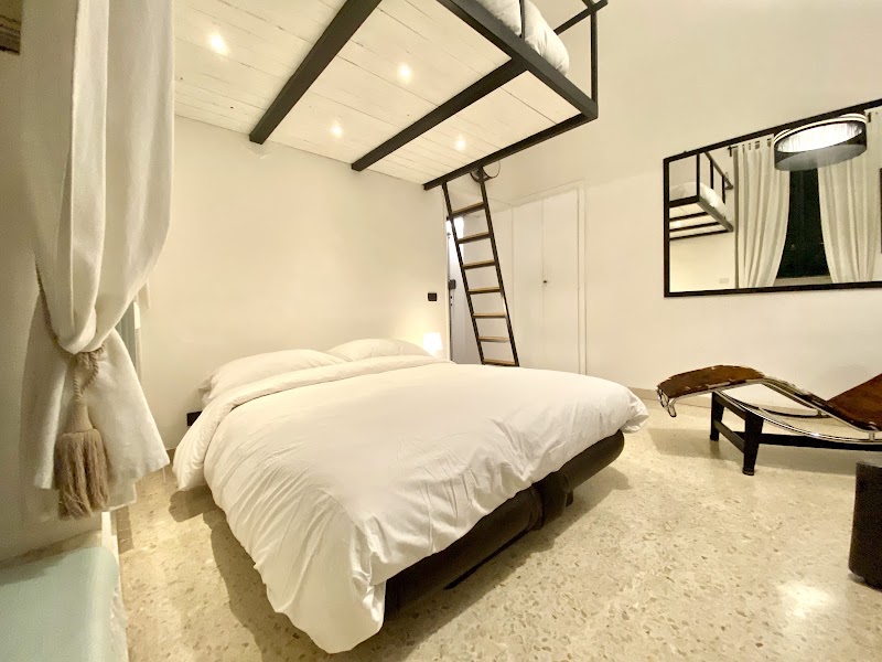 Vacanze Romane Colosseum - Vacanze Romane Colosseum, Via Annia, 66, 00184 Roma RM, Italy