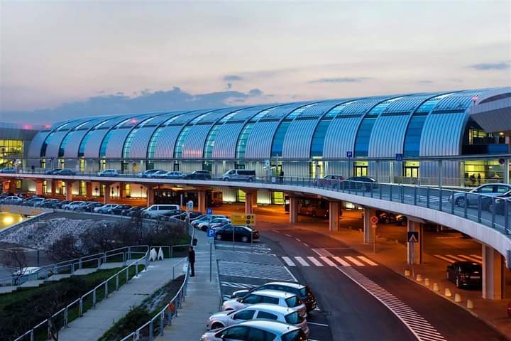Budapest Ferenc Liszt International Airport - Budapest Ferenc Liszt International Airport Budapest, 1185 Hungary