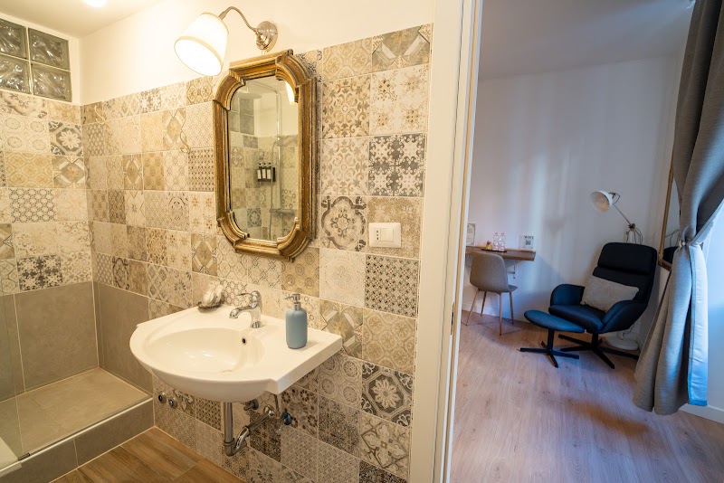 NOI Luxury Rooms Colosseum - NOI Luxury Rooms Colosseum, Via Capo d'Africa, 23, 00185 Roma RM, Italy