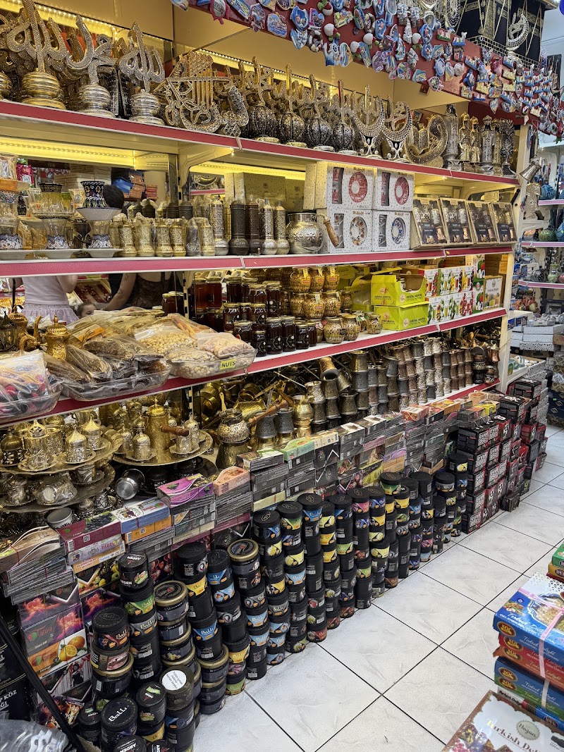 Bazaar Ayakkabı Levent inci - Bazaar Ayakkabı Levent inci Tepe, Yeniyol Cd. No:26, 48700 Marmaris/Muğla, Türkiye
