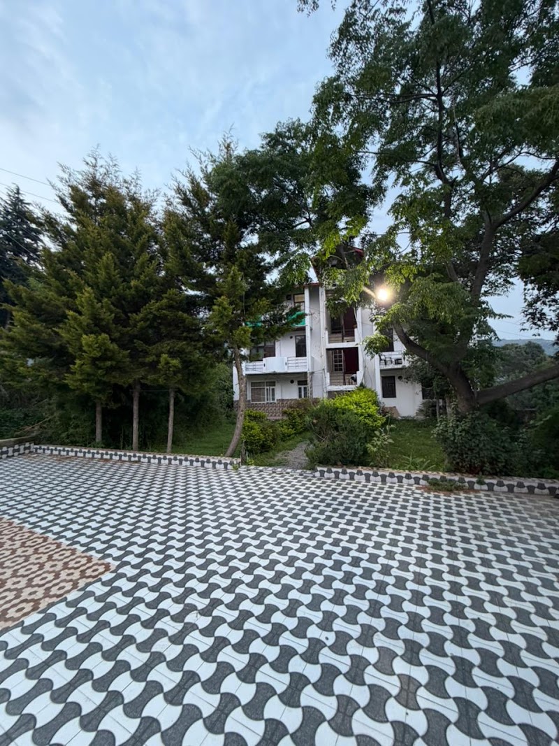 Naldamyanti Homestay - Naldamyanti Homestay, Near sunny lake main gate naldamyanti, Suriyagaon Rd, tal, Bhimtal, Sukha, Uttarakhand 263132, India