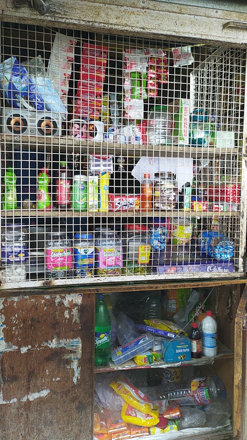 Shankar General Store शंकर जनरल स्टोर - Shankar General Store शंकर जनरल स्टोर, 9GJ8+9J, Bhowali, Sukha, Uttarakhand 263132, India