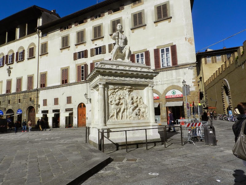 Basilica di San Lorenzo - Basilica di San Lorenzo Piazza di San Lorenzo, 9, 50123 Firenze FI, Italy