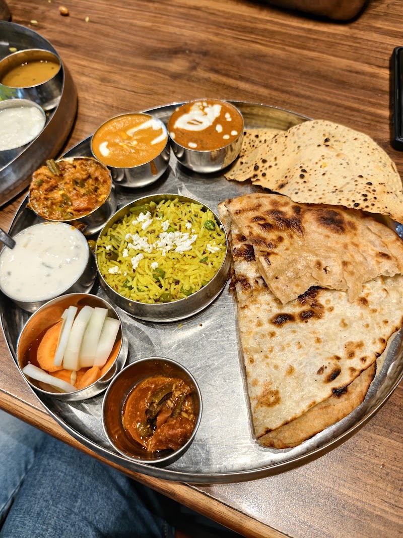 Sagar Ratna - Sagar Ratna C-52, Janpath Rd, Atul Grove Road, Janpath, Connaught Place, New Delhi, Delhi 110001, India