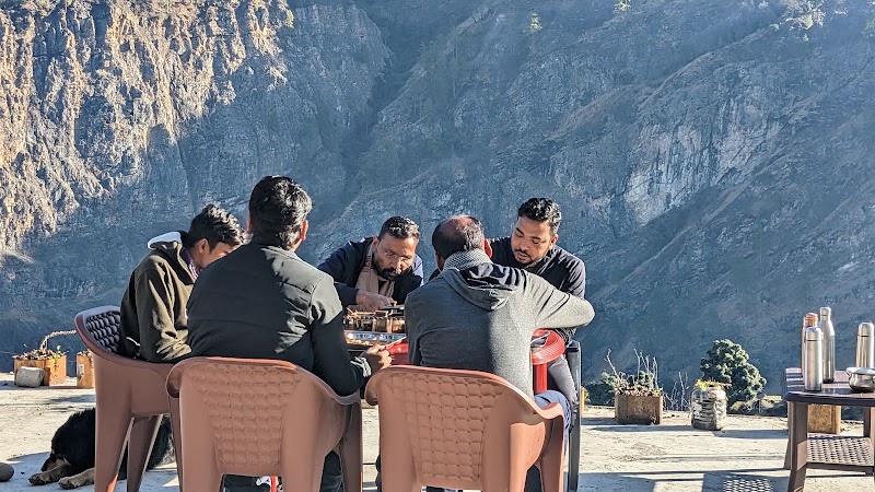 The Great Himalayan Homestay - The Great Himalayan Homestay Balveer Singh Rawat & Kamala Rawat, C/O, Vill Sour, Uttarakshi, Sankri, Mori, Uttarakhand 249128, India