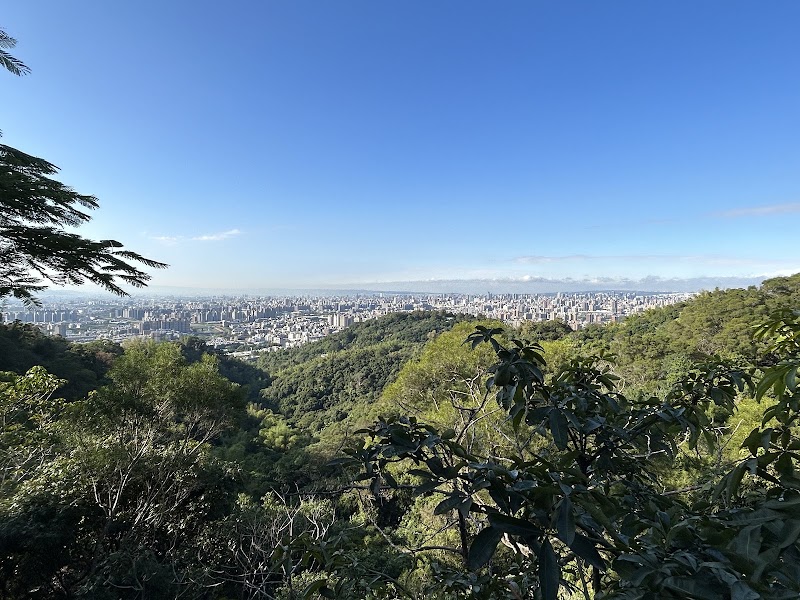 Dakeng Trail No.10 - Dakeng Trail No.10, Lane 383, Section 1, Dongshan Rd, Beitun District, Taichung City, Taiwan 406