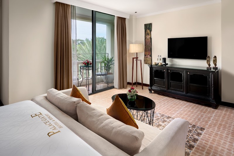 Palace Gate Hotel & Resort by EHM - Palace Gate Hotel & Resort by EHM, 44, Sothearos Blvd (corner of street, 240, Phnom Penh 12206, Cambodia